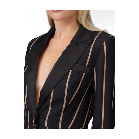 Self-portrait tailored stripe blazer WORN ON TV! highly sought after!!! - Picture 8 of 16
